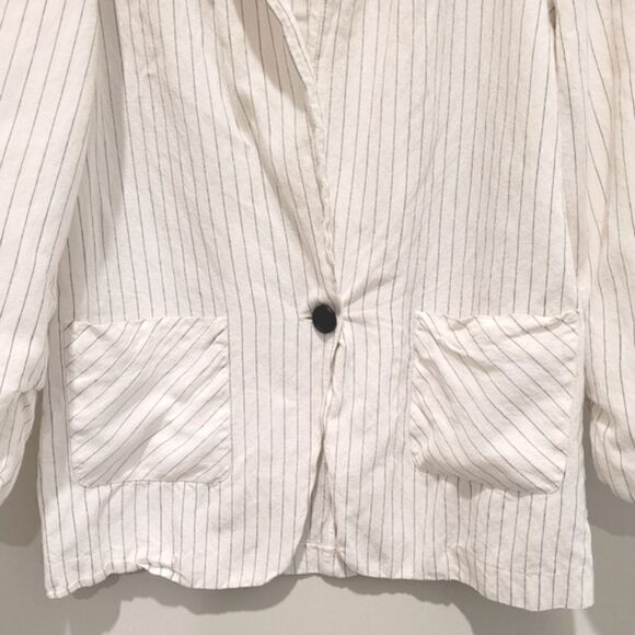 Drew pinstripe one button front blazer Size Small - Picture 5 of 10